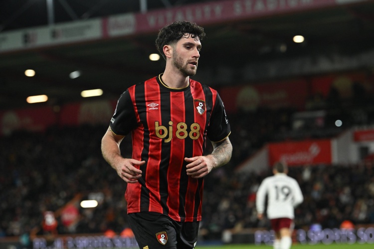 开云-记者:巴萨、多特向塞内西提交报价,球员将尤文视为首选下家