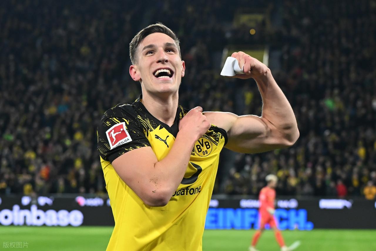 kaiyun-德甲最新积分战报 多特大胜差拜仁8分 斯图加特4轮不败冲进前3